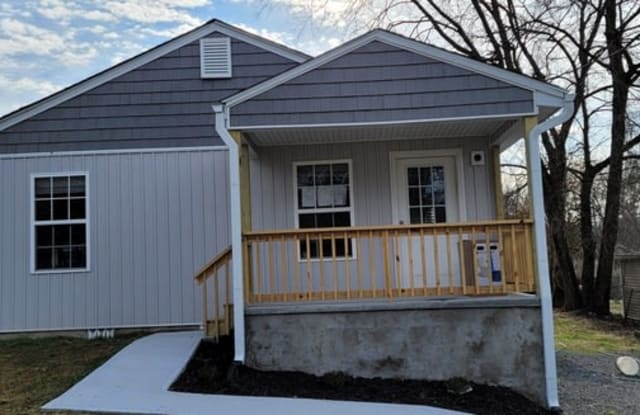 3820 Cate Avenue - 3820 Cate Avenue, Knoxville, TN 37919