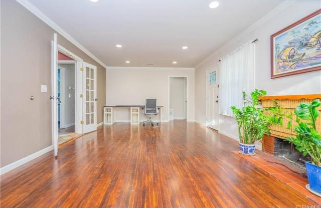 9341 Mayrene Drive Gallery 4