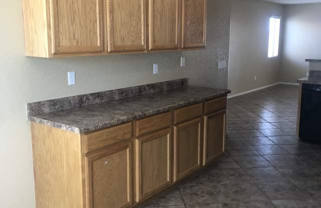 25675 W Satellite Ln Gallery 4