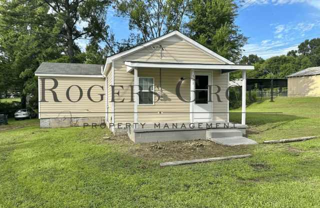 *** $500 Rent Credit Special *** - Homes for rent in Louisburg NC - 301 Perry Street - Schedule Showing Online at www.rentnc.net photos photos *** $500 Rent Credit Special *** - Homes for rent in Louisburg NC - 301 Perry Street - Schedule Showing Online at www.rentnc.net photos photos