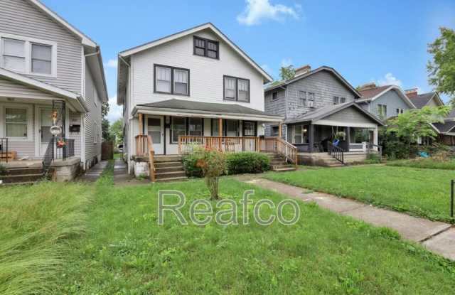 659 S Burgess Ave photos photos