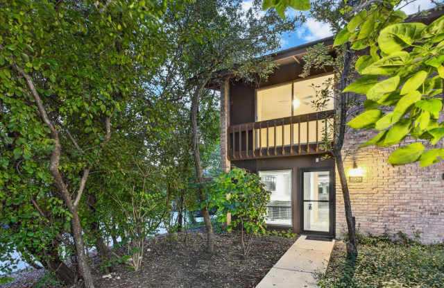 5931 Meadow Drive Gallery 1