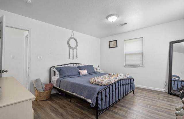 129 Sequoyah Loop Gallery 1