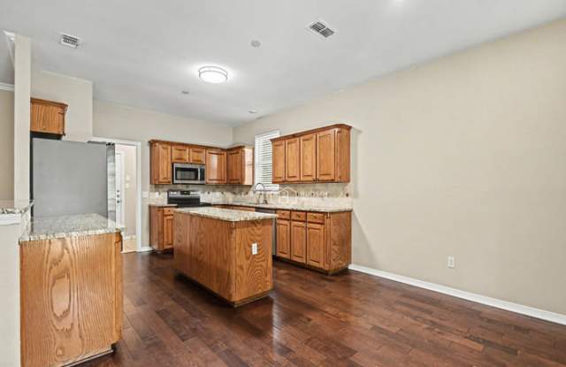 2309 Summer Brook Drive Gallery 4