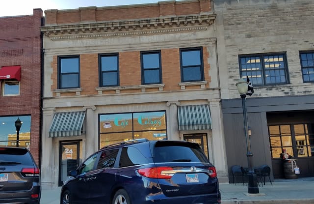 24 W Burlington Avenue - 24 West Burlington Avenue, La Grange, IL 60525