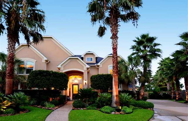 2331 Vinemead Court Gallery 2