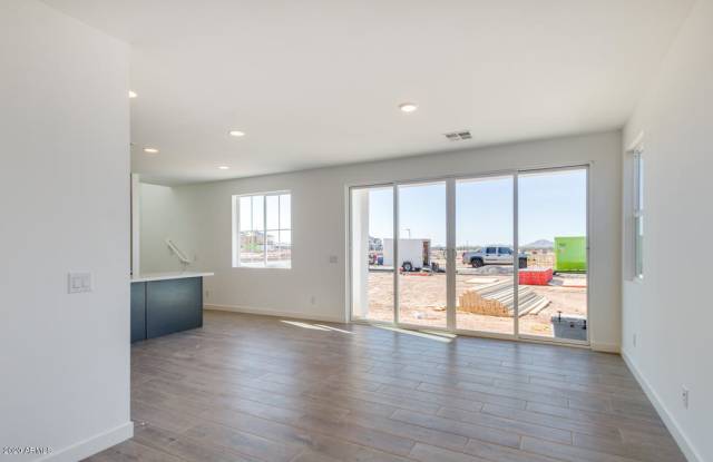 5540 S keene -- Gallery 3