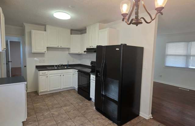 Walking Distance to Rolling Hills Elementary! Gallery 4