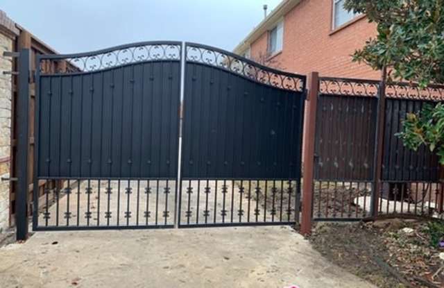 1413 Dimmit Drive Gallery 3