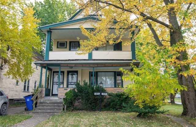 9904 Parkgate Avenue photos photos