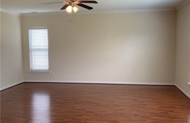 48 Melody Drive Gallery 3