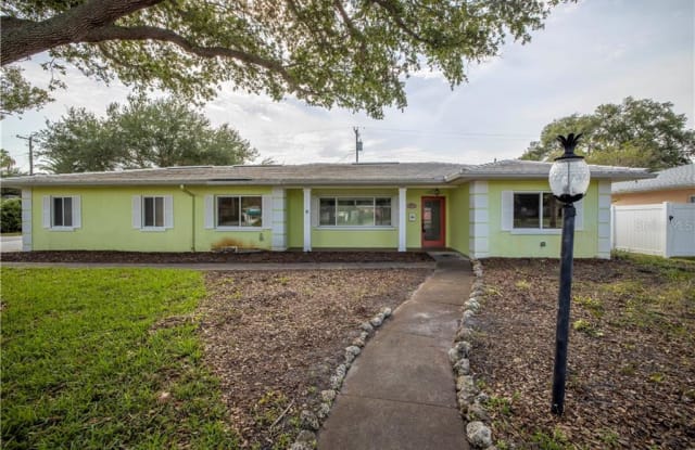 1723 INDIAN ROCKS ROAD - 1723 Indian Rocks Road, Belleair, FL 33756