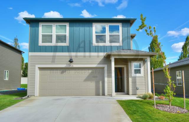 Beautiful Indian Trail Home photos photos