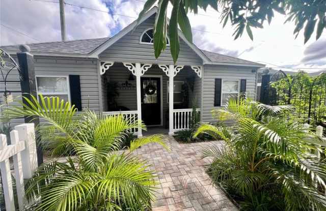 12 SW 6th St photos photos 12 SW 6th St photos photos