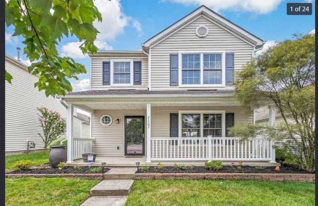 Chic 3 Bedroom Town House photos photos