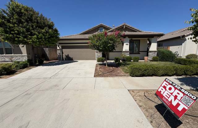 NW Visalia Home with Solar Available Now! photos photos NW Visalia Home with Solar Available Now! photos photos