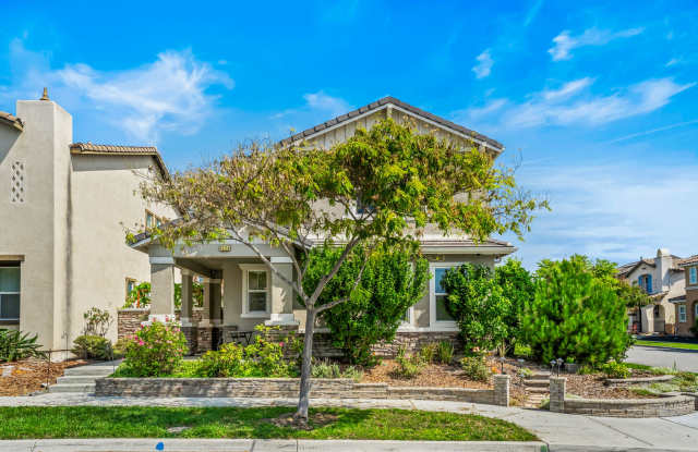 1225 Los Olivos Street photos photos
