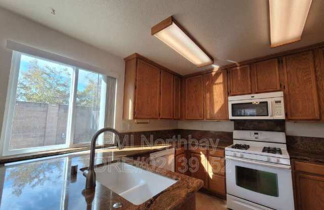 1109 Syracuse Circle Gallery 3