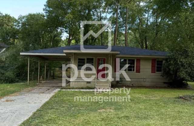 125 16th Court Circle Northeast Gallery 4
