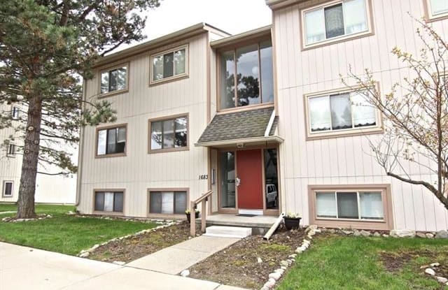 1673 RIVERSIDE Drive - 1673 Riverside Drive, Rochester Hills, MI 48309