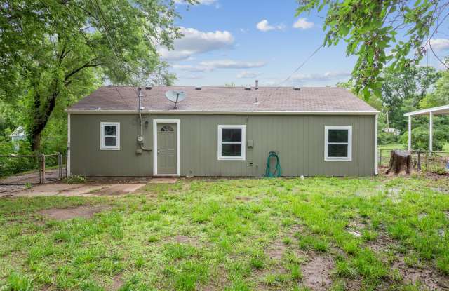 6543 N East Park View St photos photos