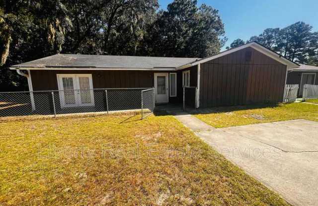 120 Cherokee Cir photos photos