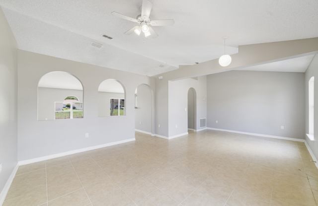 529 Peace Dr Gallery 2