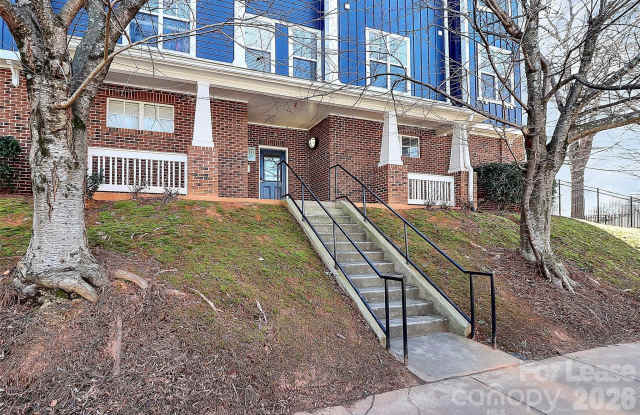 1654 Walnut View Drive Gallery 2