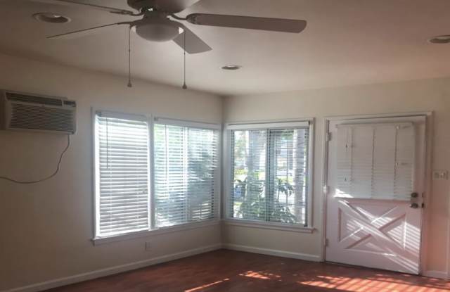 664 West Glenoaks Boulevard Gallery 4