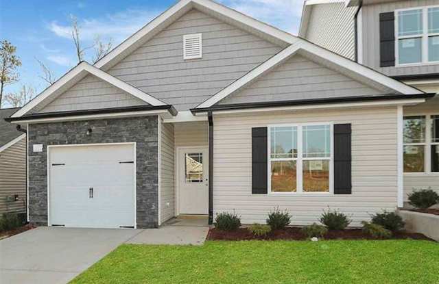 3 Bedroom Triplex in Smithfield! photos photos