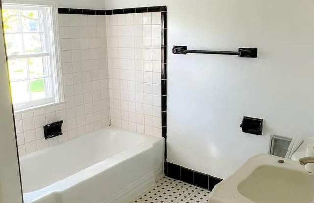 4023 Horton Rd photos photos