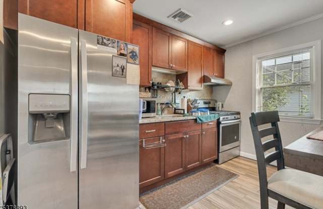 16 Lincoln St photos photos