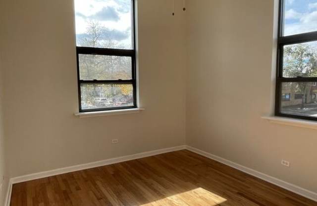 4058 W. Armitage Gallery 4