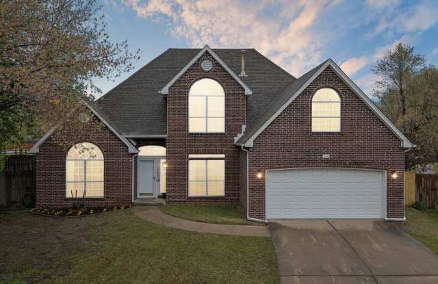 Remodeled 2 story in desired Stone Mill Bridge Neighborhood - 304 North Nyssa Avenue, Broken Arrow, OK 74012 Remodeled 2 story in desired Stone Mill Bridge Neighborhood - 304 North Nyssa Avenue, Broken Arrow, OK 74012