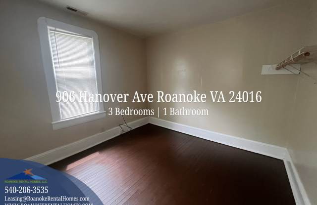 906 Hanover Ave Roanoke VA 24017 - 2 Bedroom| 1 Bathroom $995 Gallery 3