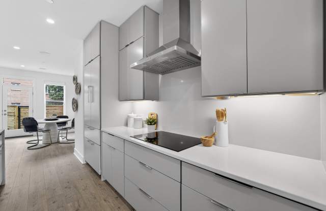 5348 Zenith Overlook Gallery 2
