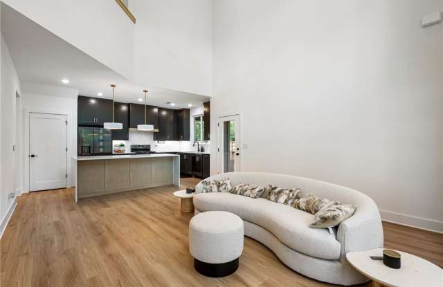 17 Rupert Lane Gallery 3
