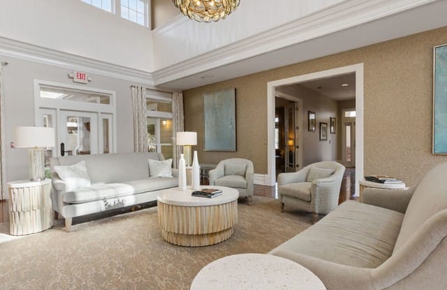 Waverly Station at the Highlands Gallery 2