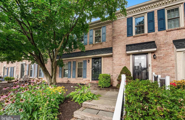 705 SHIPPEN DR #705 Gallery 1