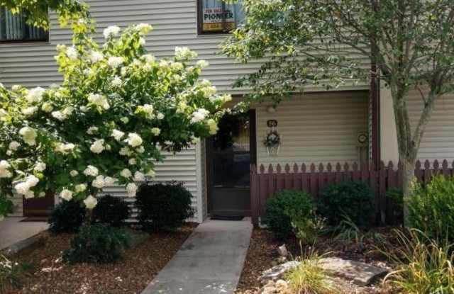 86 Wilshire Heights - 86 Wilshire Heights Drive, Fairfield Glade, TN 38558