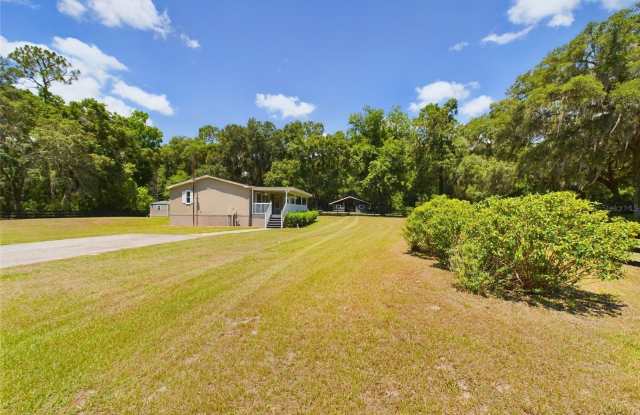 12250 NW 7TH PLACE - 12250 Northwest 7th Place, Marion County, FL 34482