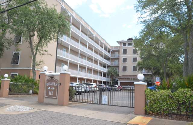 113 SE Brooks Street - 113 Brooks St SE, Fort Walton Beach, FL 32548