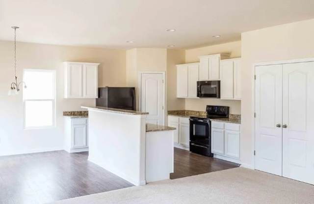 7004 Amberly Hills Road Gallery 2