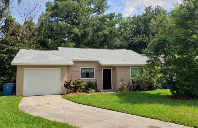 3259 Meadowlea Circle - 3259 Meadow Lea Cir N, Jacksonville, FL 32218