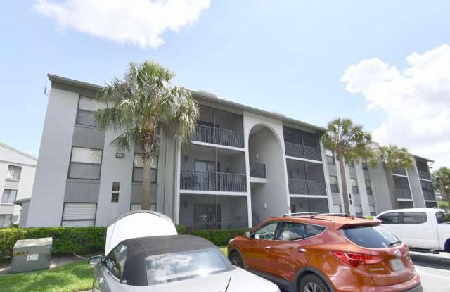 Updated 2BR/2BA Condo in Pine Ridge Club, Sanford photos photos