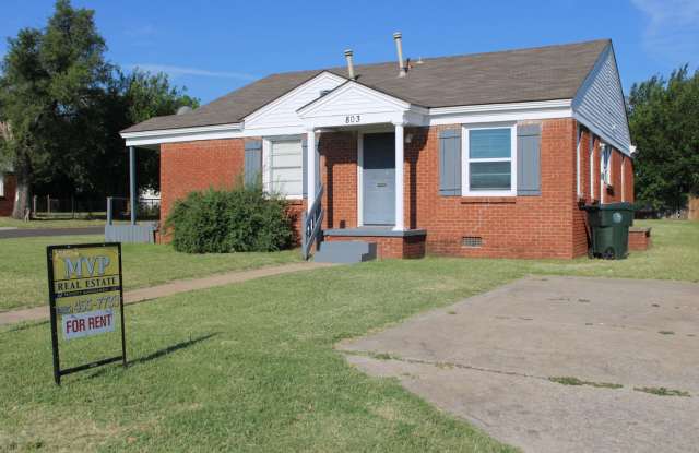 CLOSE TO TINKER! *PROMO FIRST FULL MONTH FREE! photos photos