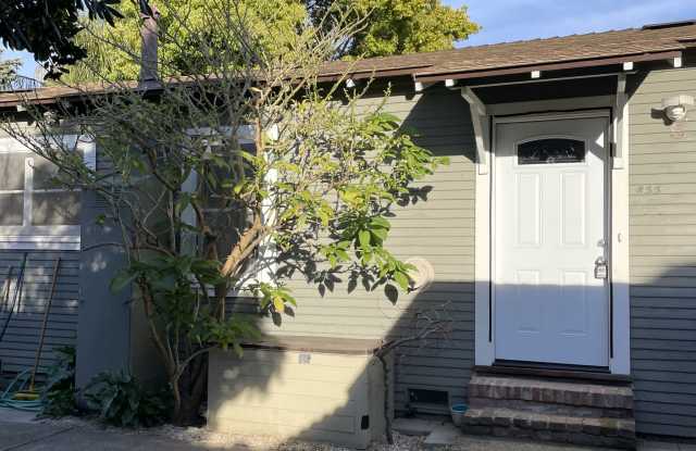 855 Channing Avenue - 855 Channing Avenue, Palo Alto, CA 94301