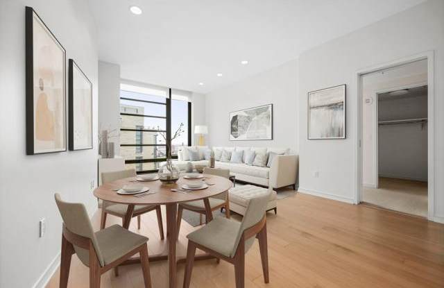 580 Washington St - 580 Washington Street, Boston, MA 02111
