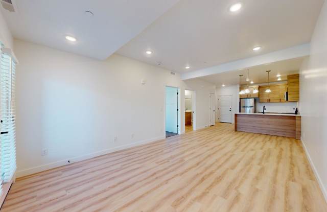 1110 W 250 S Unit 110 Gallery 4
