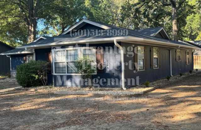 2013 Creekwood Drive Gallery 2